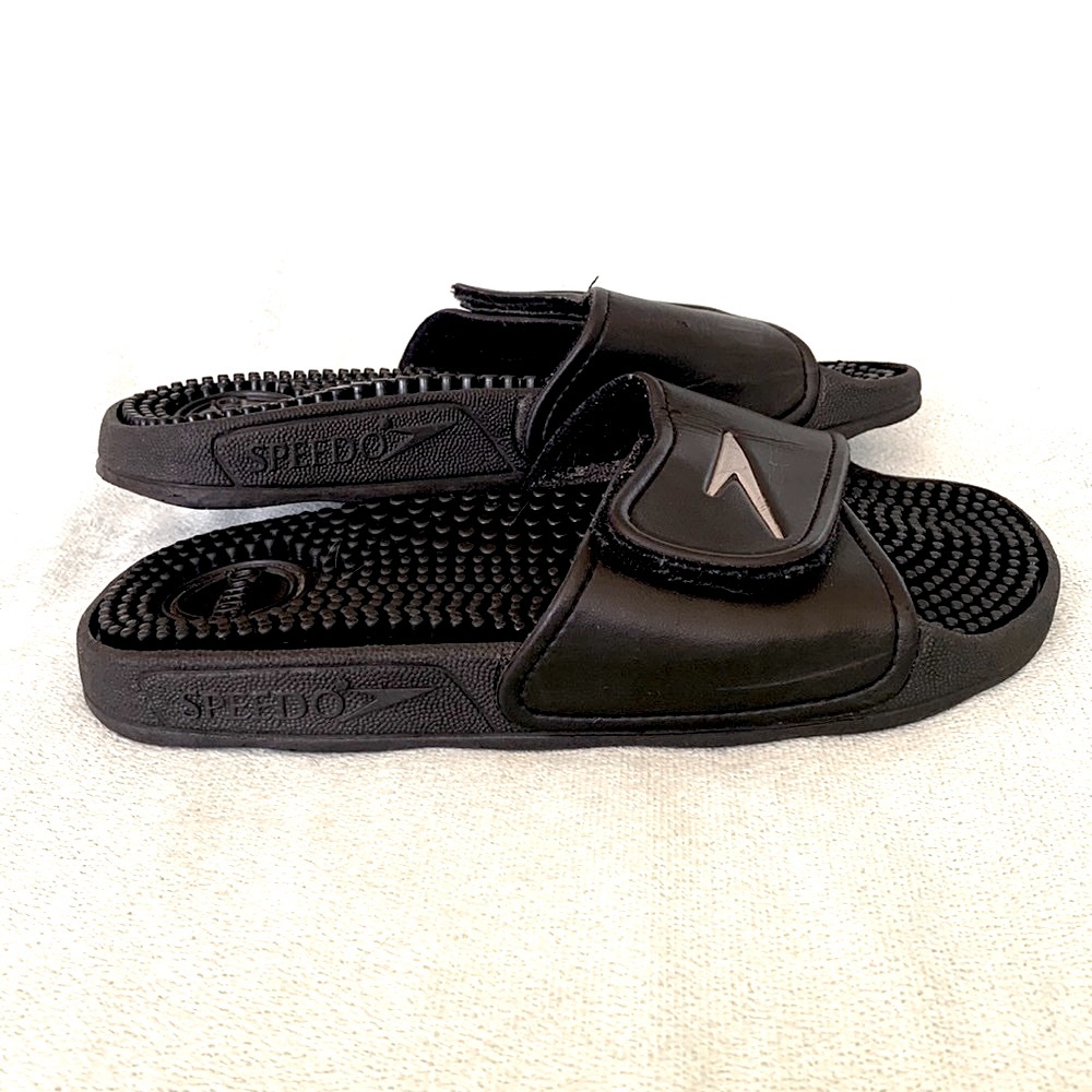Speedo Slides Woman’s Size 5 Black With adjustable strap